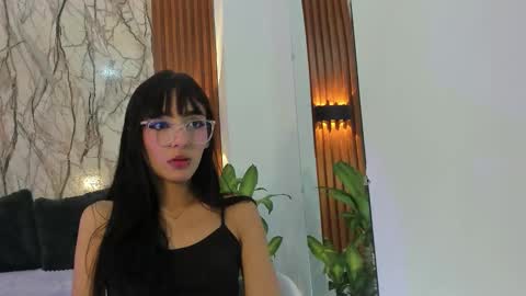 abbybennett1 online show from October 23, 11:34 am