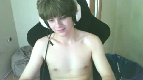 abbysal_blade online show from June 29, 7:27 am