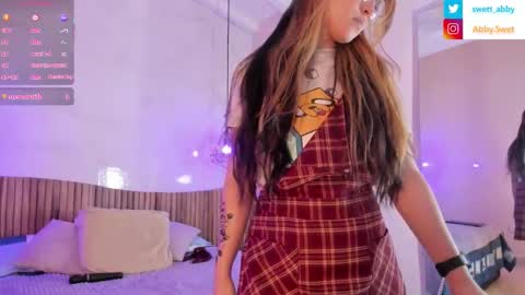 Snapshot of abbysweet1_ chatting on September 26, 2:58 pm Abigail online show from September 26, 2:58 pm