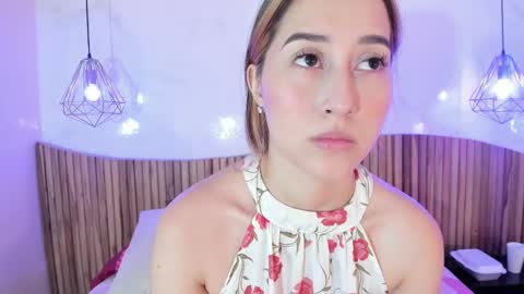 Snapshot of abbysweet1_ chatting on September 18, 11:36 am Abigail online show from September 18, 11:36 am