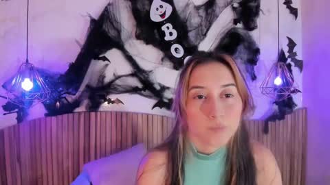 Snapshot of abbysweet1_ chatting on October 6, 11:39 am Abigail online show from October 6, 11:39 am