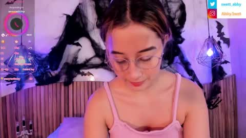 Snapshot of abbysweet1_ chatting on October 7, 11:39 am Abigail online show from October 7, 11:39 am