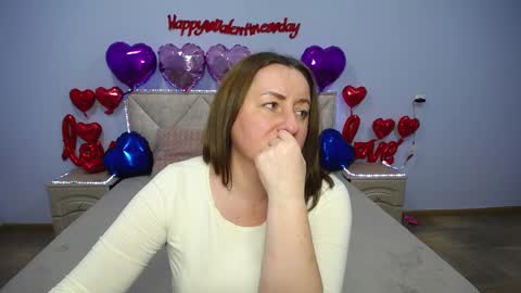 abbytaylorr online show from February 13, 11:06 am