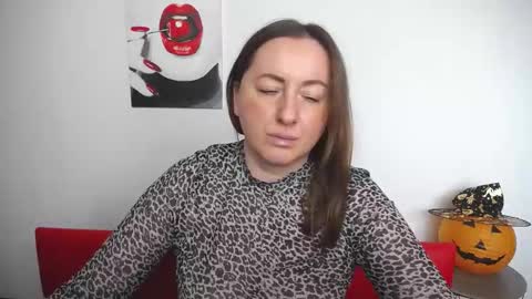 abbytaylorr online show from October 16, 7:19 am