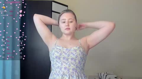 Snapshot of abbywyte chatting on March 3, 1:23 pm Abby Stream at Sat Sun Mon Fri online show from March 3, 1:23 pm