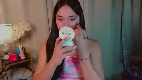 Abetterchristine online show from December 17, 12:34 pm