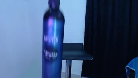 abigail_jhonss online show from December 23, 2:40 am