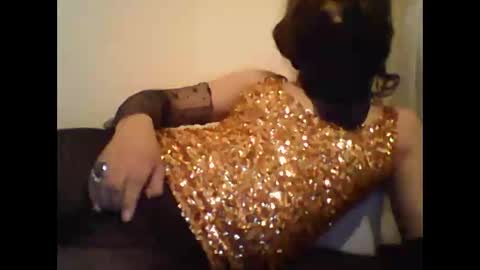 Snapshot of abobahaaldeeen chatting on January 10, 5:05 am Lovetssoomuch online show from January 10, 5:05 am