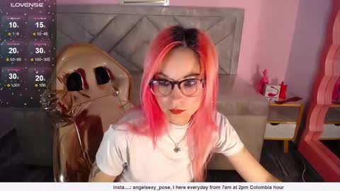 abril_ch_ online show from February 3, 12:09 pm