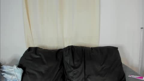 Abril jones online show from February 26, 2:08 am