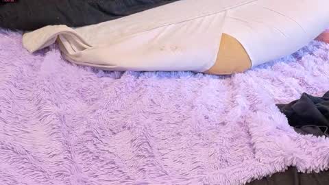 abrilmirren online show from April 19, 6:10 pm