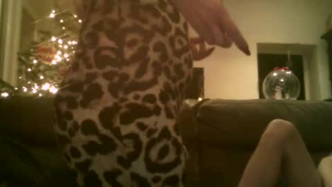 accroauwsexe online show from December 27, 5:09 am