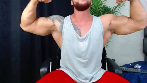 Snapshot of ace_owens chatting on January 16, 12:01 am ace_owens online show from January 16, 12:01 am