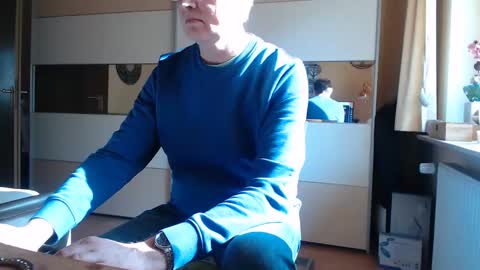 ach471 online show from March 7, 12:23 pm