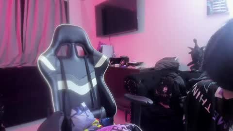 Alice online show from April 16, 3:06 am