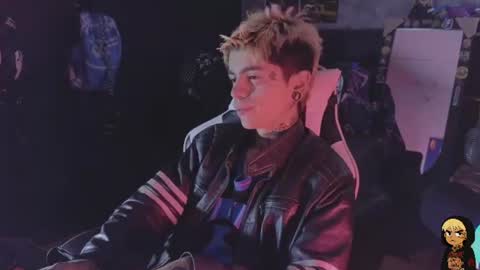 Acid Milo online show from June 26, 5:18 pm