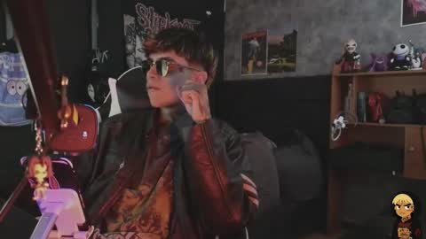 Acid Milo online show from January 13, 4:04 pm