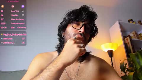 R. online show from November 28, 3:52 pm