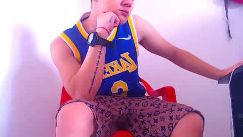 adam hot11 online show from March 4, 8:27 pm