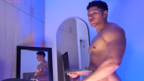 adambrocs1 online show from October 22, 7:55 am