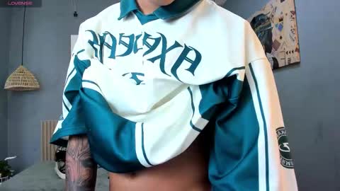 Adam online show from November 10, 9:50 pm