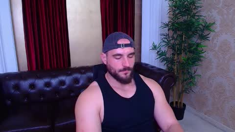 Snapshot of adamjameson chatting on September 24, 5:25 am AdamJameson online show from September 24, 5:25 am