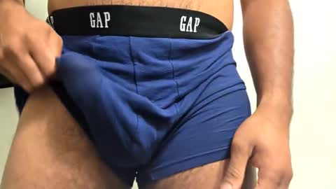 adamkapasi7 online show from September 29, 4:44 am