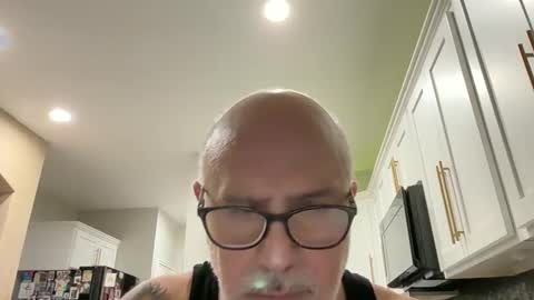add_me_2 online show from May 13, 5:17 am