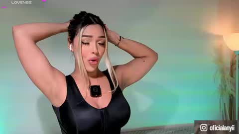 A D D I S O N  online show from March 13, 11:19 pm