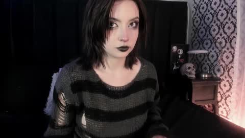 Ade  online show from March 5, 9:35 pm