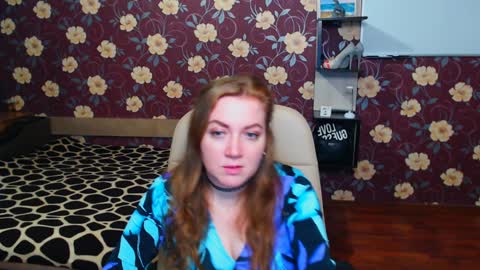 Adel online show from December 6, 11:41 pm