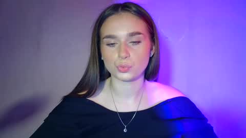 Adele Amore online show from March 11, 7:35 am