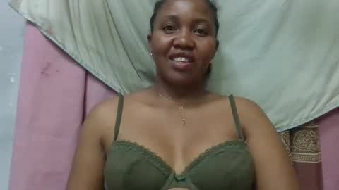 adelealy online show from March 30, 3:06 am