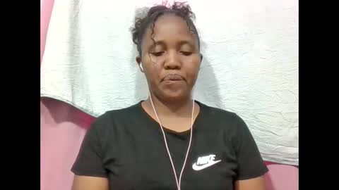 Snapshot of adelealy chatting on September 26, 6:10 am adelealy online show from September 26, 6:10 am