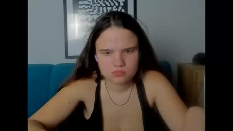 adelecruzz online show from March 10, 1:26 pm