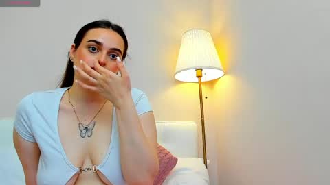 adelesky online show from May 8, 10:10 am