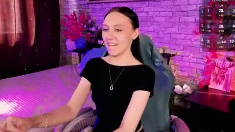 Snapshot of adelicelenoir chatting on September 16, 9:12 am miss Ada online show from September 16, 9:12 am