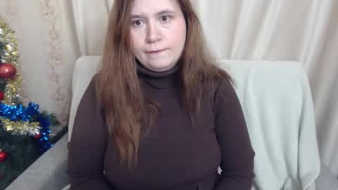 Snapshot of adelinalawson chatting on February 17, 6:17 pm adelinalawson online show from February 17, 6:17 pm