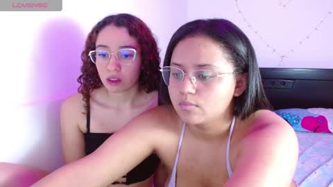   online show from March 31, 7:03 pm