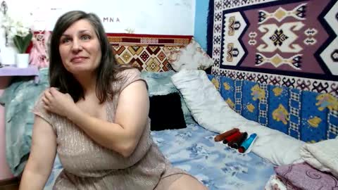 Larisa online show from December 1, 12:25 pm