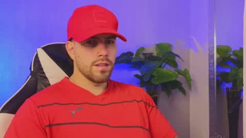 Ades online show from December 19, 11:17 am