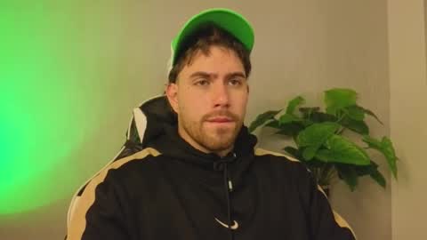 Ades online show from December 18, 11:16 am