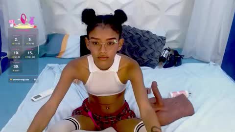 adisson_petite1 online show from December 18, 6:36 pm