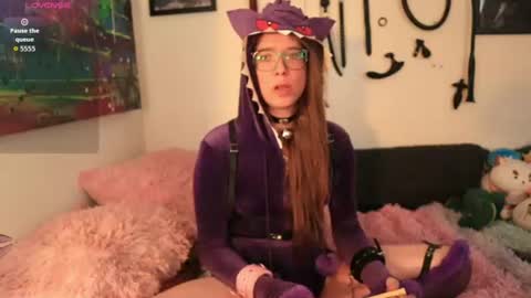 A Ditzy TGirl aka Lizzy online show from June 12, 7:13 pm