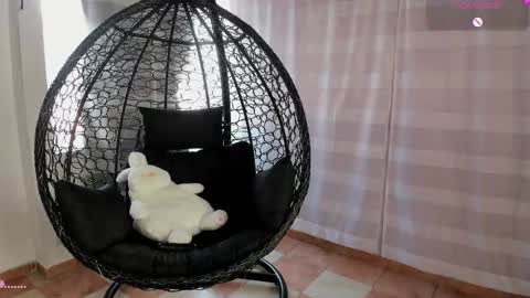 Stormi online show from May 6, 6:14 pm