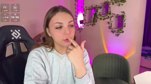 adrean_sofi online show from January 15, 9:40 am