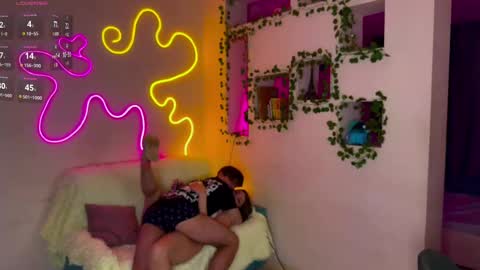 adrean_sofi online show from February 14, 10:14 pm