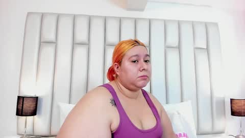 Snapshot of adreeaperez1 chatting on March 3, 11:33 am ANDREA PEREZ online show from March 3, 11:33 am