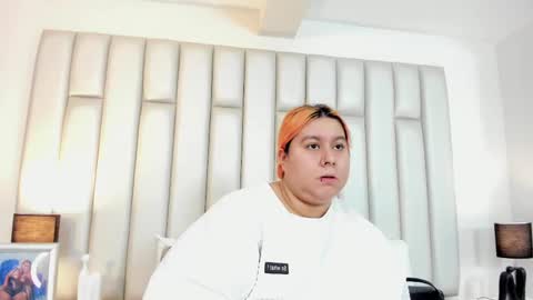 Snapshot of adreeaperez1 chatting on October 20, 12:32 pm ANDREA PEREZ online show from October 20, 12:32 pm