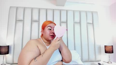Snapshot of adreeaperez1 chatting on February 25, 11:54 am ANDREA PEREZ online show from February 25, 11:54 am